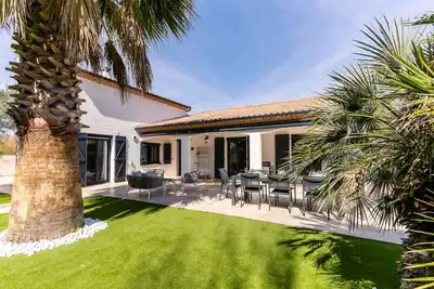 Image de Villa Margot, magnifique piscine et plage à 500 m