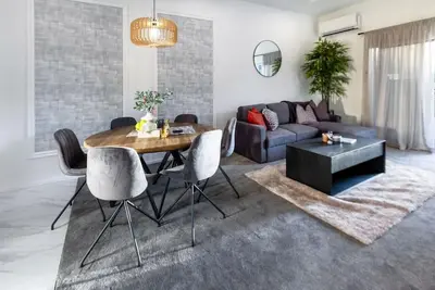Image de Modern 3 bed Overlooking Hagley Park