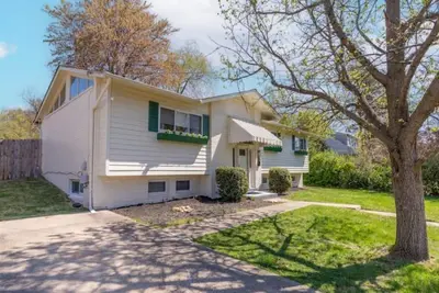 Image de Mid-Century Modern 4br Home: 15 min from Old Town!