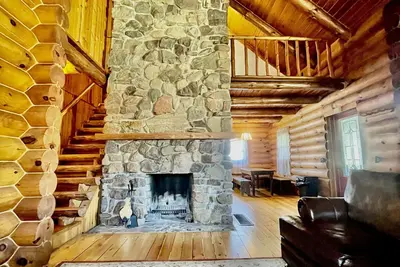 Image de Clean Log Cabin in Trout Fishing mecca! ! ! !