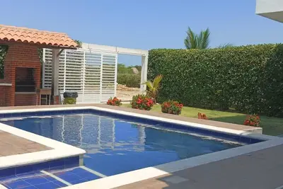 Image de Romantic Villa 5 minutes from the beach