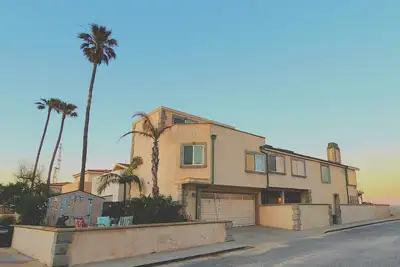 New! Beach Front Coastal Living