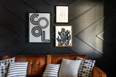 Image de Tempe 2133 · Desert Oasis in Heart of Tempe | Pool, Patio, Games