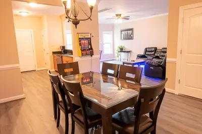 Image de Fully renovated and Modernized home in Chesapeake