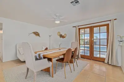 Image de Mesa Sanctuary w/ Pool -Fire Pits- Bar & Grill