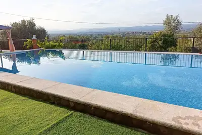 Good view, biggest pool 78m2, summer resort, forest, hill, squirrel, in City of music