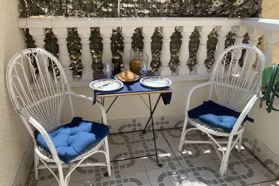Image de Dog welcome at this cosy home near to beach shops bars and restaurants and park.