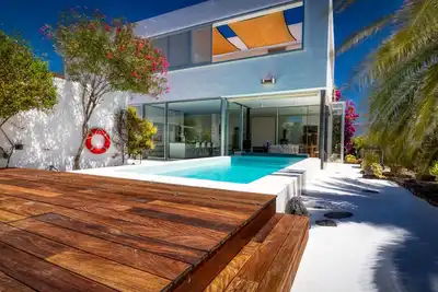 Image de Luxury Villa in Guatiza-3 Bedrooms-5 Pax-Heated pool-Wi-Fi-Sea view-Chill out