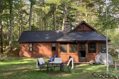 Image de Buckshot Lake, Plevna Ont 322 feet of water front on a beautiful private lake
