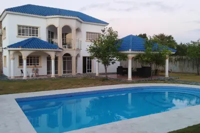 Image de Casa Allegria : privative et sécurisée dans un environnement calme et verdoyant