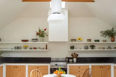 Image de Stylish Guesthouse In A Convenient And Beautiful Santa Barbara Neighborhood