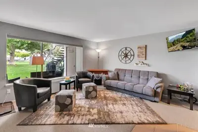 Image de #123 condo by large pool/ Gorge shuttle pick up area-book separately