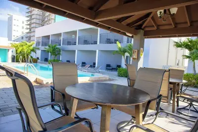 Image de Découvrez notre spacieux condo de 2 chambres et 1 salle de bain près de Eagle Beach