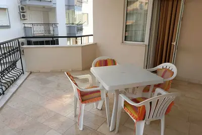 Image de A spacious apartment In a quiet residence with swimming pool close to the sea
