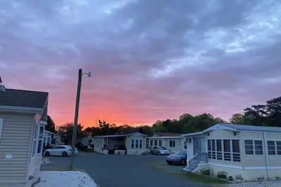 Image de cottage, community pool, playground, boating, crabbing kayaking and  fishing! ! !