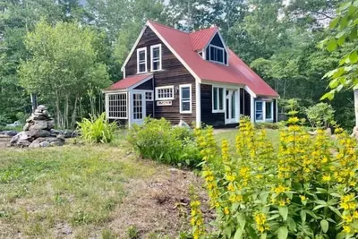 Image de Maine Post and Beam Country Cottage
