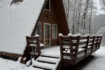 Image de Charming A-Frame Near all the Best parts of the Berkshires!