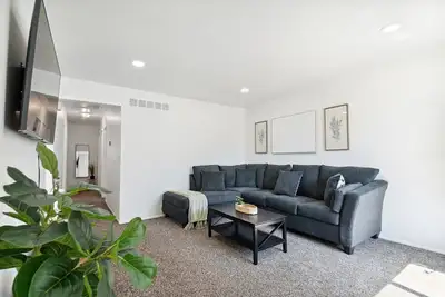 Image de 3 Bedroom Urban Retreat close to Downtown