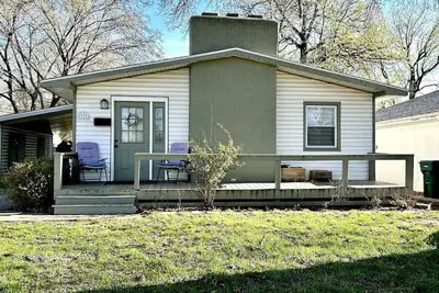 Image de Cute Cozy Home! Great Location One Block From Mercy!