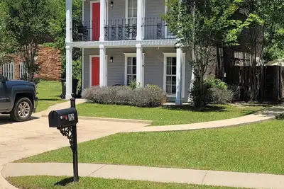 Image de It's Five O'Clock off South Lamar