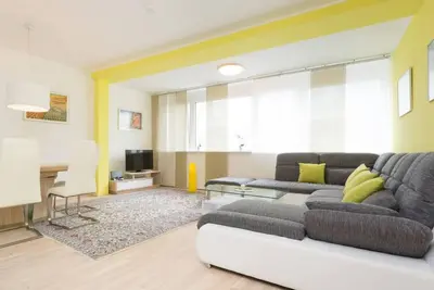 Image de Downtown Big Apartment in the City - Top5