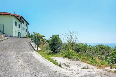 Image de Appartement 'Chiara Du Ciapin - Osservatorio' avec vue sur mer, jardin partagé et climatisation