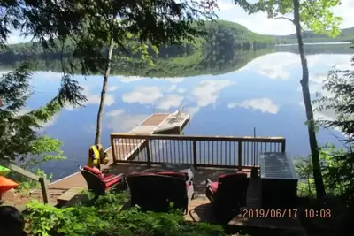 Image de Newer Deluxe Cottage, Bon Echo Park