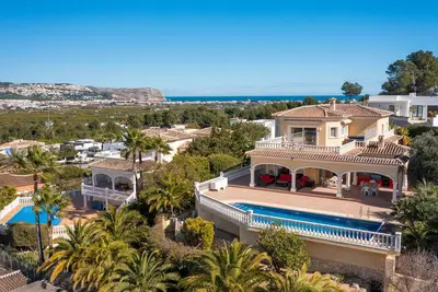 Image de Spectacular View! ! ! ! Grand Villa - sleeps 12