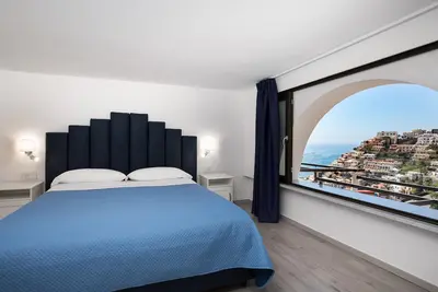 Image de H20 Marine Apt Sea View