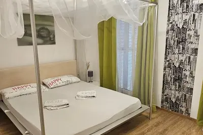 Image de Great for 2 people. Or with a couple  with a child.