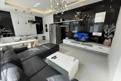 Image de Centrally located apartment near the train station