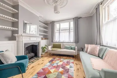 Image de Stylish Home Central Windsor-Walk 2 All The Sights