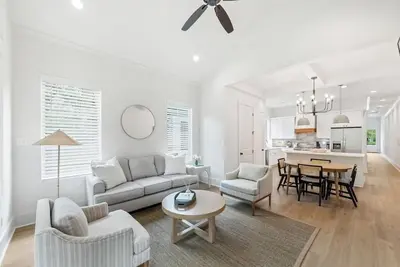 Image de New 3br - King Bed - Garage - Near Hospital