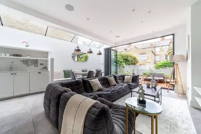 Image de 5 Bed Apartment in Clapham