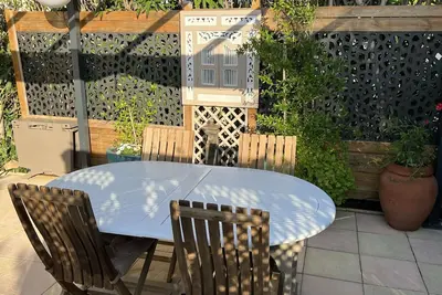 Image de Mobilhome with terrace and private parking in a leisure residence.