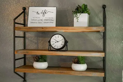 Image de King Bed Suite + 4 Bedroom Home