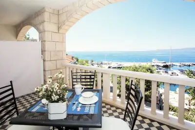 Image de Apartments & Room Vesna - Studio Apartment with Sea View