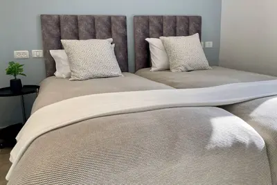 Lovely New Private Duplex in Prime City Center
