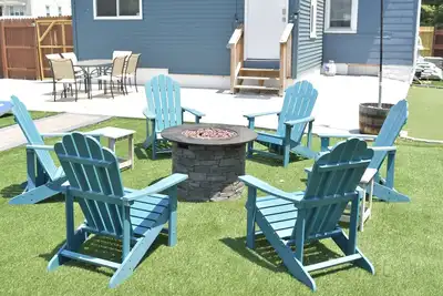 Image de MadisonVilla! Putting+Firepit+Ping Pong+3 King beds