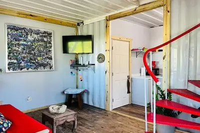 Image de 681 Vantel – Your Perfect Getaway!