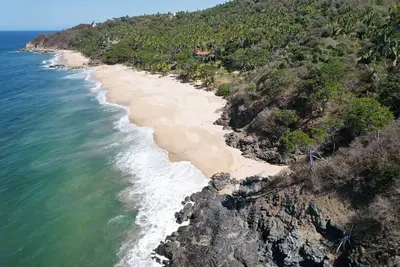 Image de Beach just for you, Staff, Pool, 12 people, 5 rooms