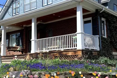 Image de Walk to Cu, Pearl St, and hiking!