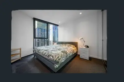 Image de Luxury Full Furnish Apartment in the heart of Melbourne!
