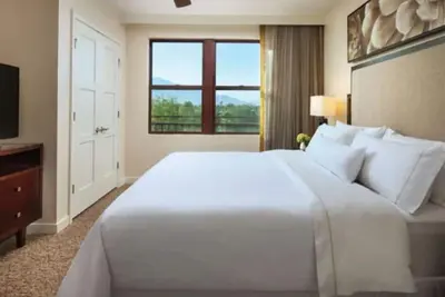 Very spacious villa located in the desert!