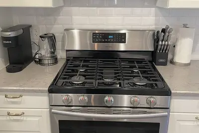 Image de Stylish Modern home near the Heart of the Bay