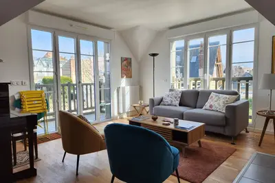 Image de Superbe F2 pour 3 à 5 personnes, 5 min à pied de la gare