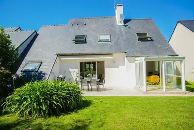 Image de -Cali-Jolie Maison A 600 M Des Plages Et Du Centre