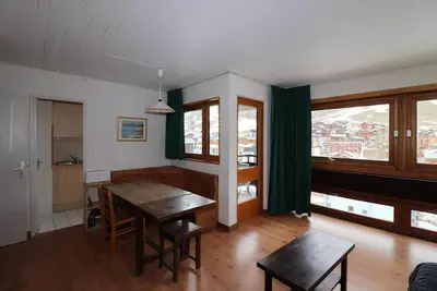 Image de À 10m des pistes de ski, 3ème étage, balcon, télévision, casier à ski, 40m², Tignes