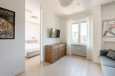 Image de Appartement deux pièces accueillant et élégant en plein cœur de la ville