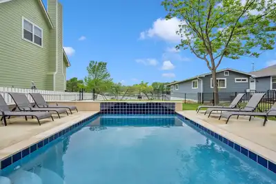 Image de *New Listing* Endless Summer l Waterfront Home With Pool On The Colorado Arm